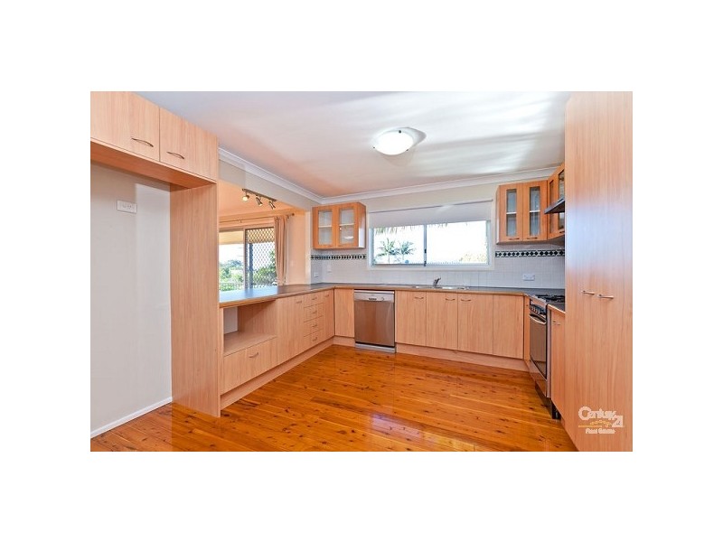 2 Vanessa Place, Victoria Point QLD 4165