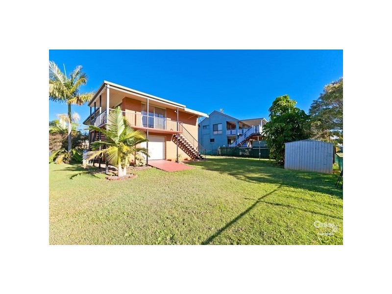 2 Vanessa Place, Victoria Point QLD 4165