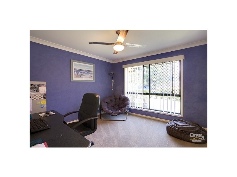1 Serene Pl, Birkdale QLD 4159