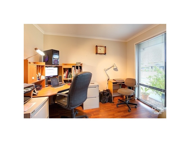 9 Sam Place, Thornlands QLD 4164