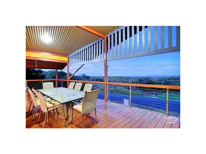 42 Raby Esp, Ormiston QLD 4160