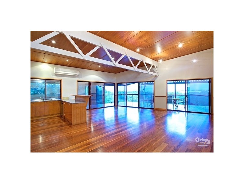 42 Raby Esp, Ormiston QLD 4160