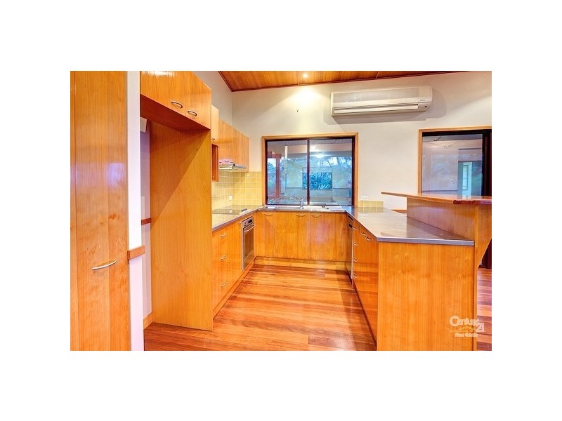 42 Raby Esp, Ormiston QLD 4160