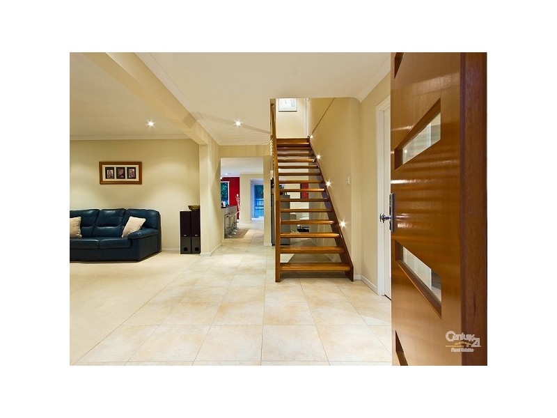 12 Ebony Crescent, Redland Bay QLD 4165