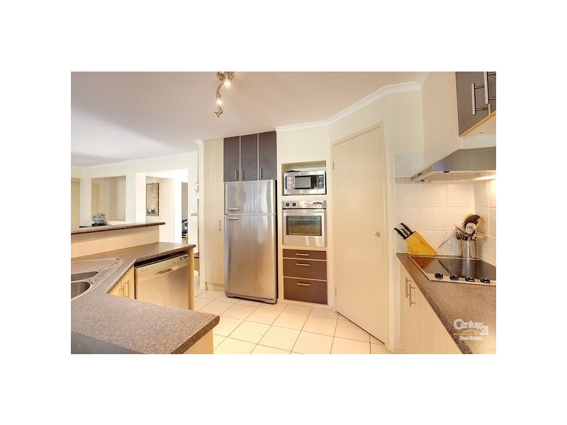 11 Baythorn Drive, Thornlands QLD 4164