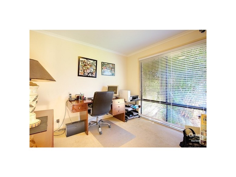 11 Baythorn Drive, Thornlands QLD 4164