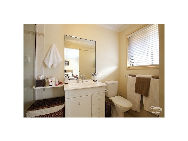 11 Baythorn Drive, Thornlands QLD 4164