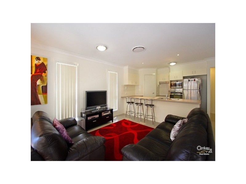 2/124 Beach Street, Cleveland QLD 4163