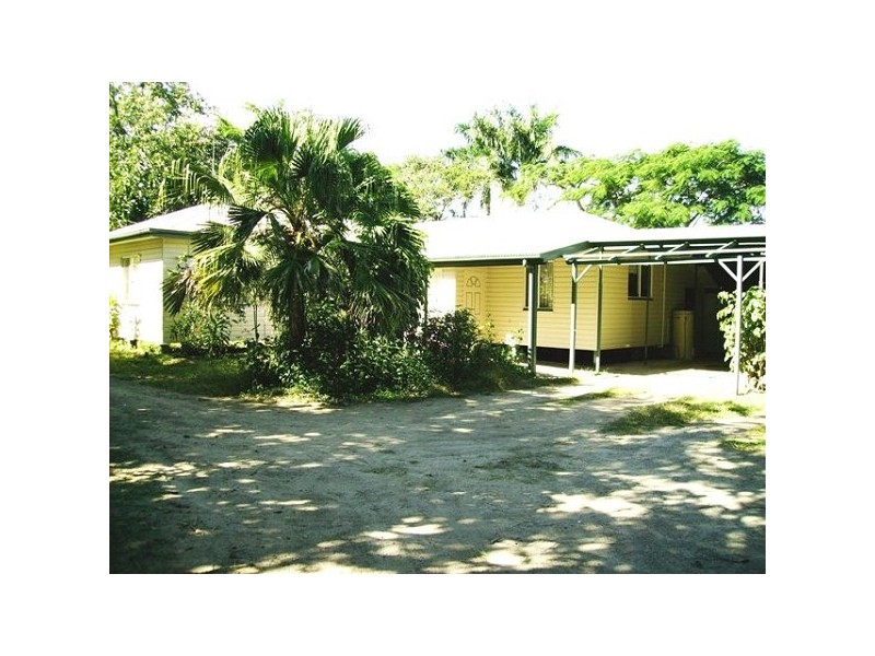 121 Anzac Avenue, Marian QLD 4753