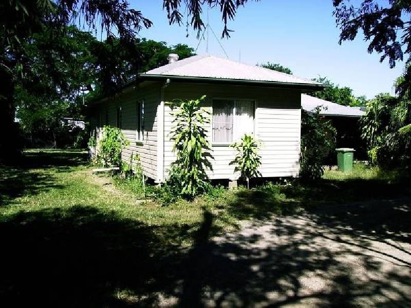 121 Anzac Avenue, Marian QLD 4753