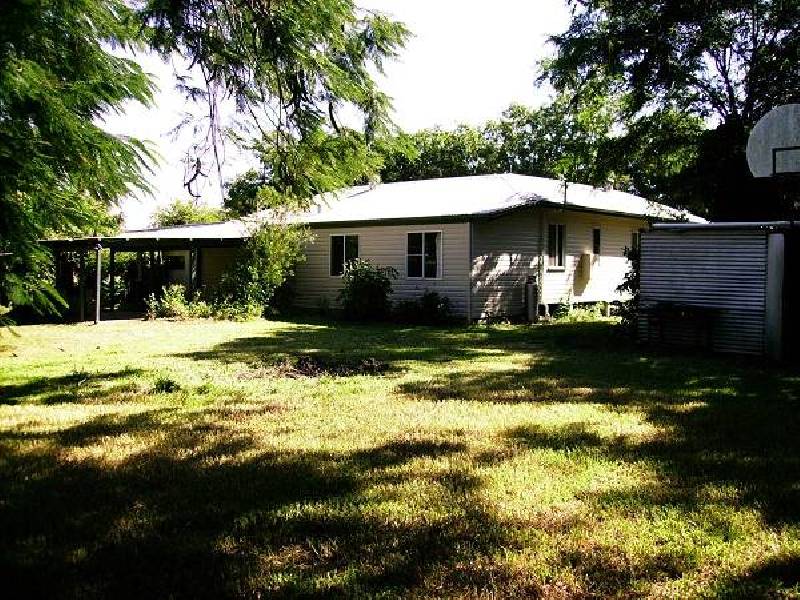 121 Anzac Avenue, Marian QLD 4753