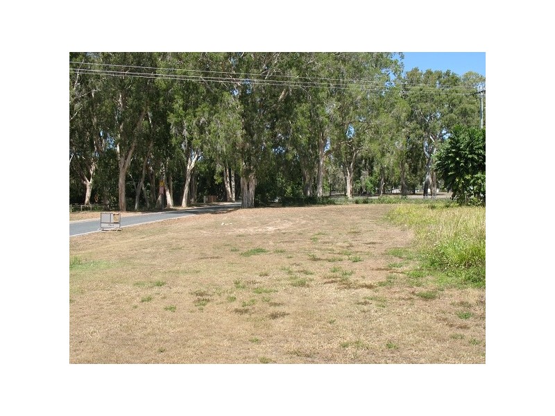 45 Slade Esplanade, Slade Point QLD 4740