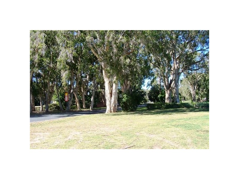 45 Slade Esplanade, Slade Point QLD 4740