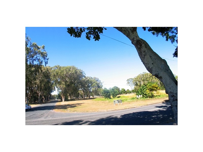 45 Slade Esplanade, Slade Point QLD 4740