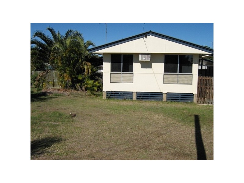 12 Gilbert Court, Moranbah QLD 4744