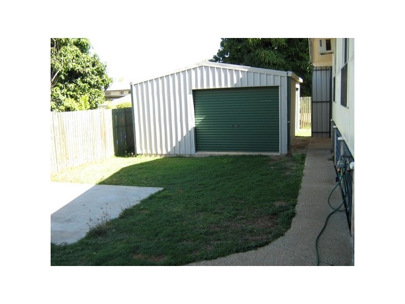 12 Gilbert Court, Moranbah QLD 4744