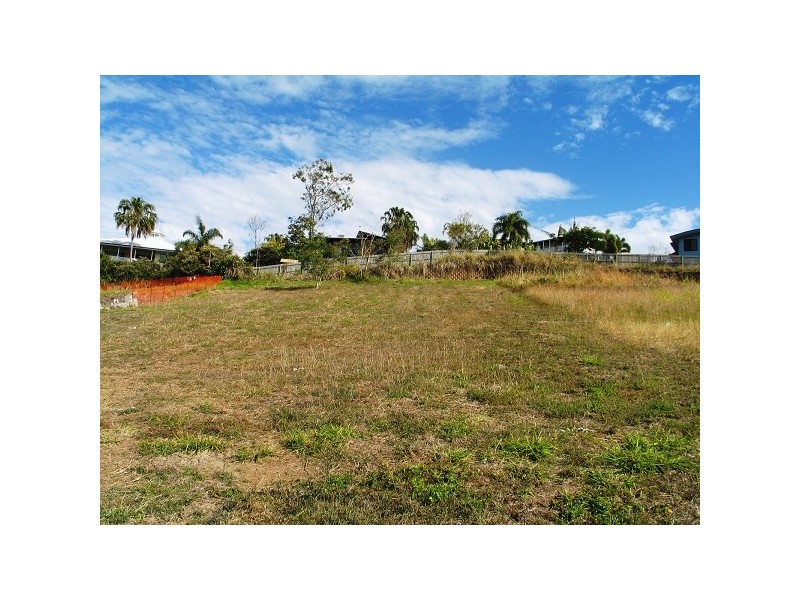 16 Cosford Drive, Eimeo QLD 4740