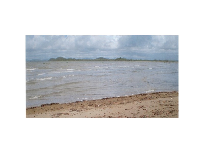 . Cape Hillsborough Road, Cape Hillsborough QLD 4740