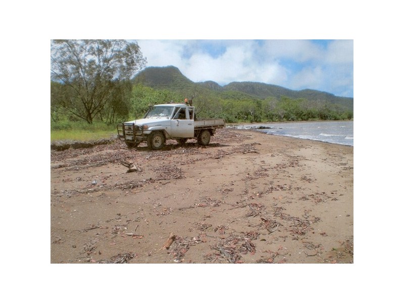 . Cape Hillsborough Road, Cape Hillsborough QLD 4740