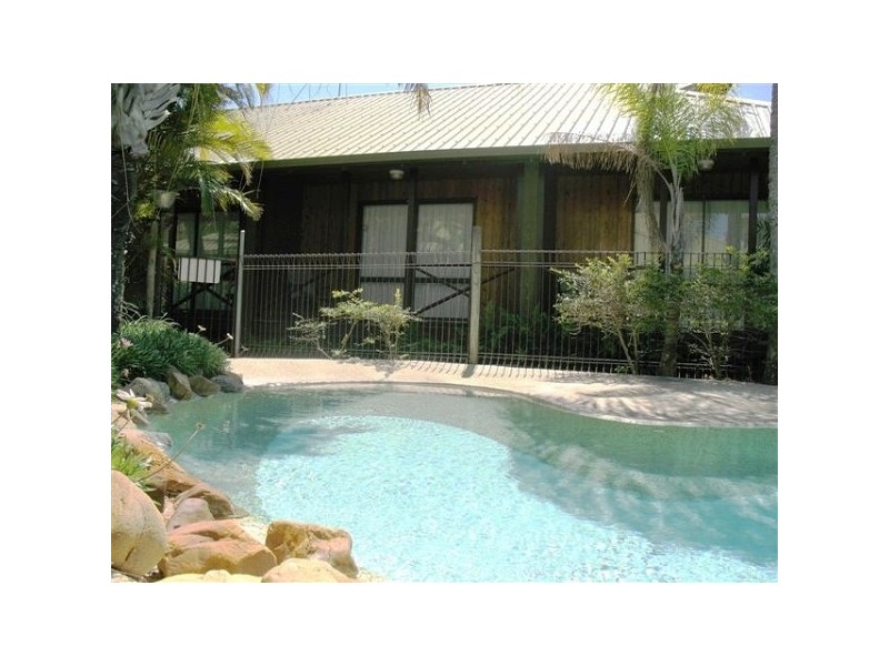 4/5 Bridge Road, Ocean Resort Village, East Mackay QLD 4740