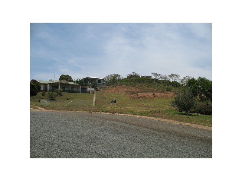 8 Reef Court, Ilbilbie QLD 4738