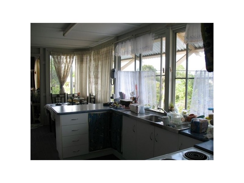 8 Knobel Street, North Mackay QLD 4740