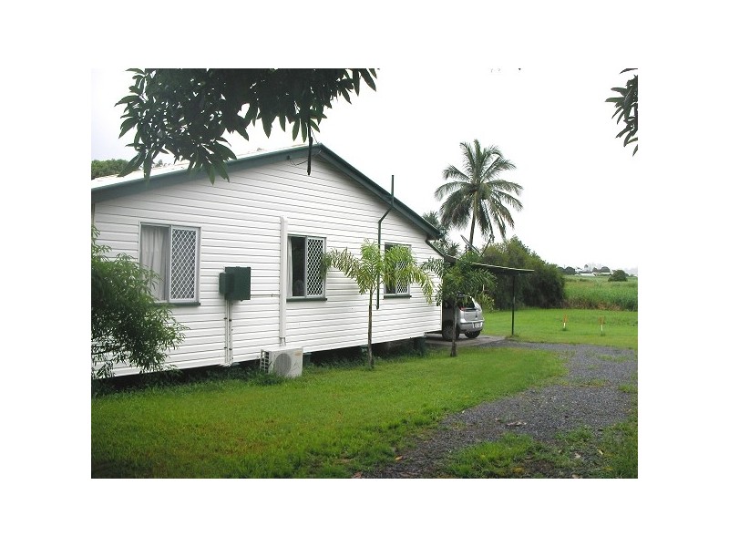 37 Beach Road, Sarina QLD 4737