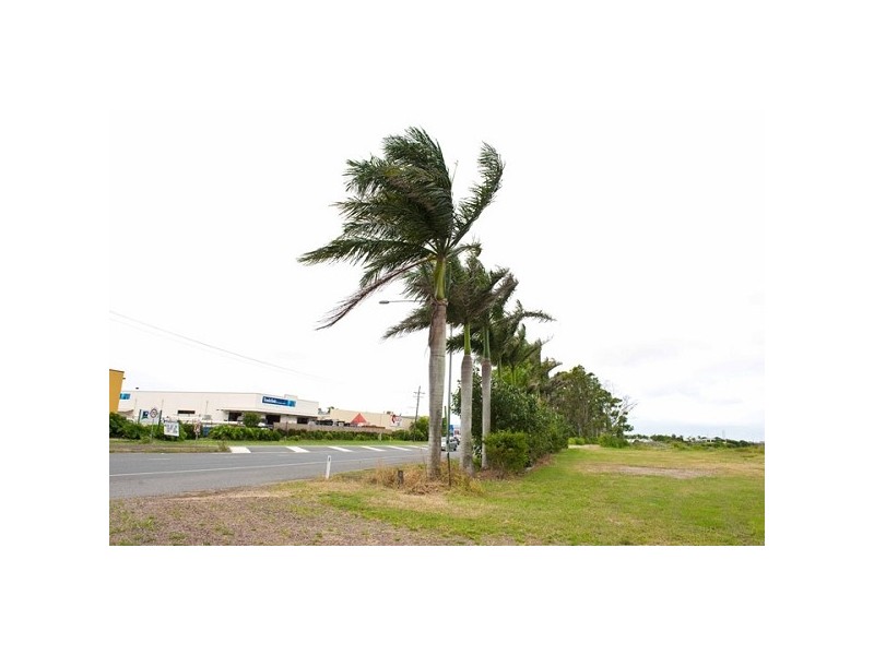 15 Heaths Road, Mount Pleasant QLD 4740