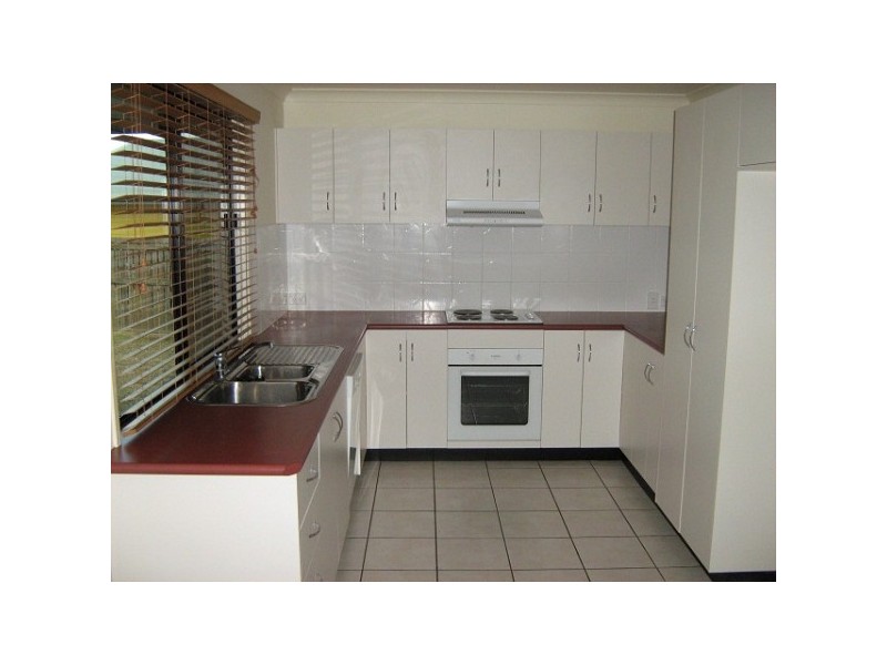 24 Savannah Drive, Moranbah QLD 4744