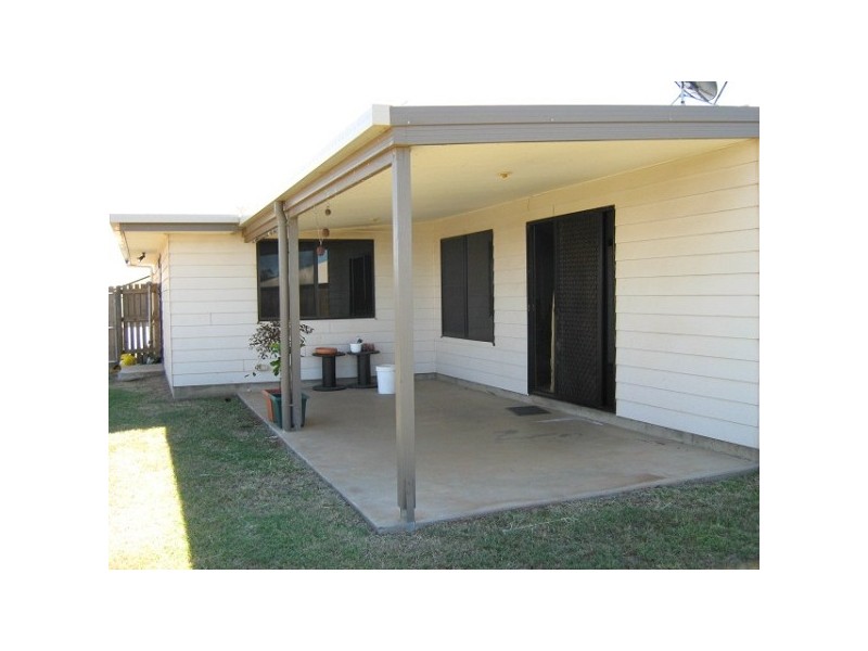 24 Savannah Drive, Moranbah QLD 4744