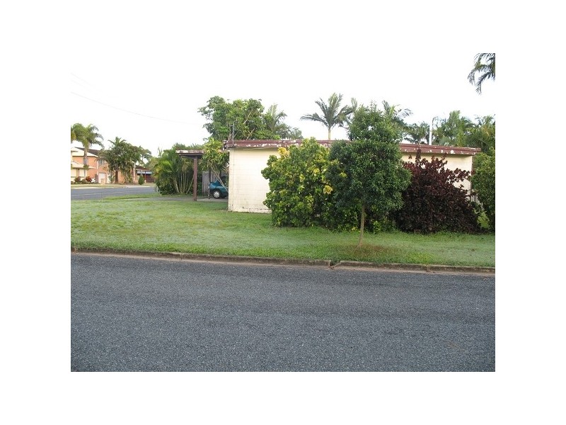 42 Tulloch Street, Ooralea QLD 4740