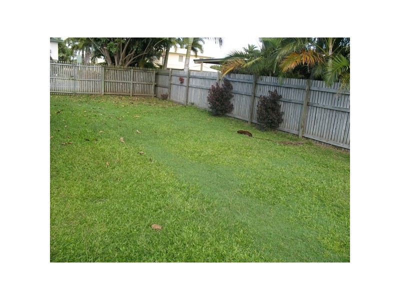 42 Tulloch Street, Ooralea QLD 4740