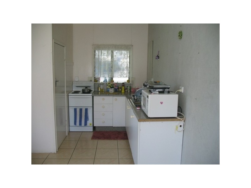 35 Simpson Street, West Mackay, West Mackay QLD 4740