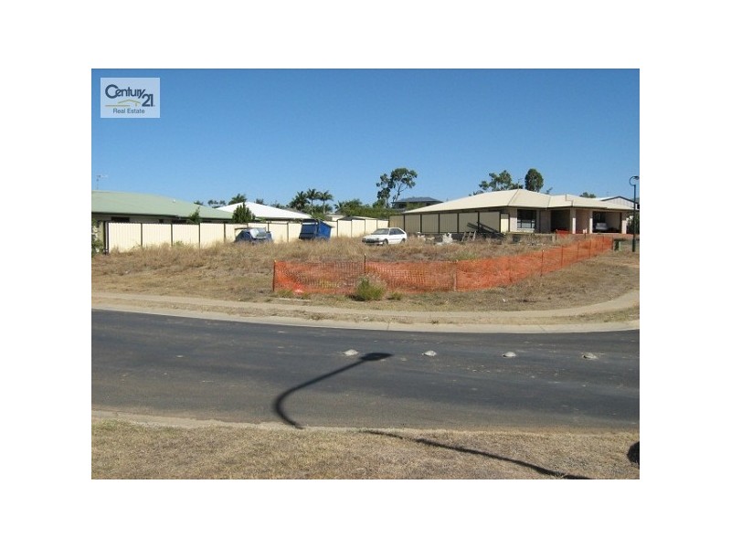 18 Schifcofske Drive, Moranbah QLD 4744