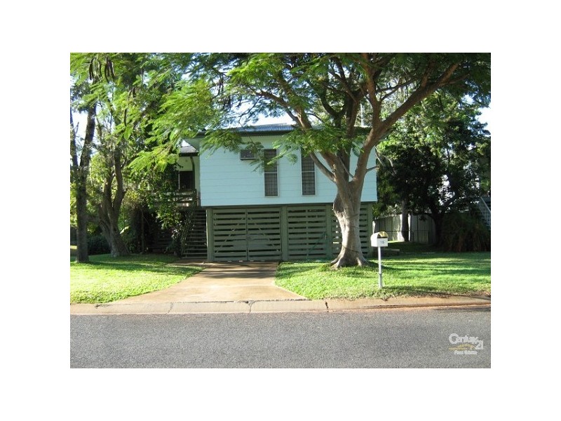 15 Sedgman, Moranbah QLD 4744