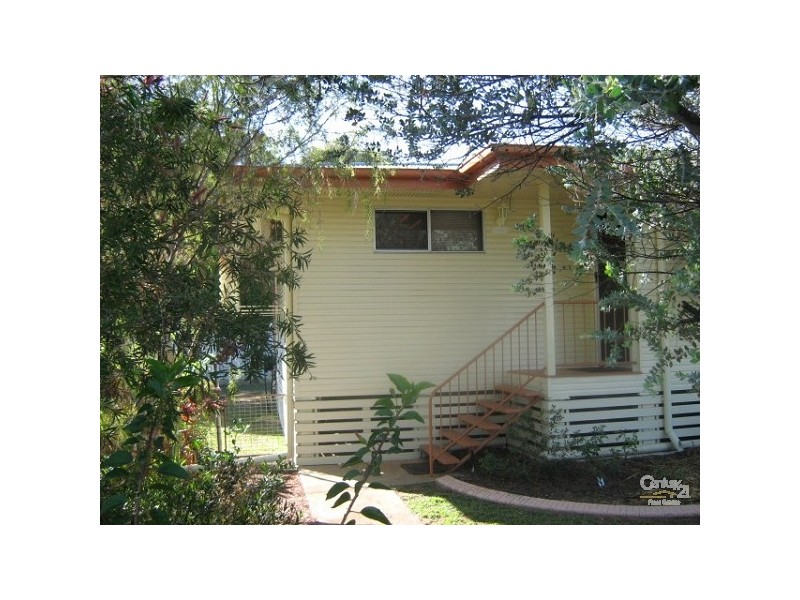 9 Rose Street, Moranbah QLD 4744