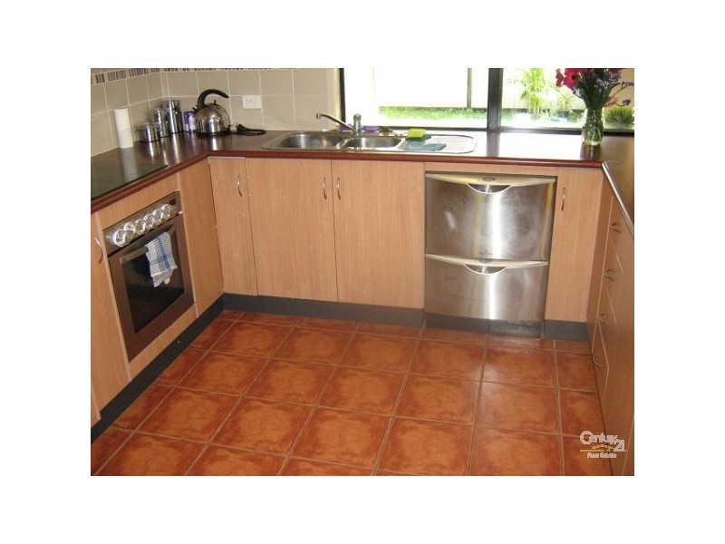 107 Clements Street, Moranbah QLD 4744