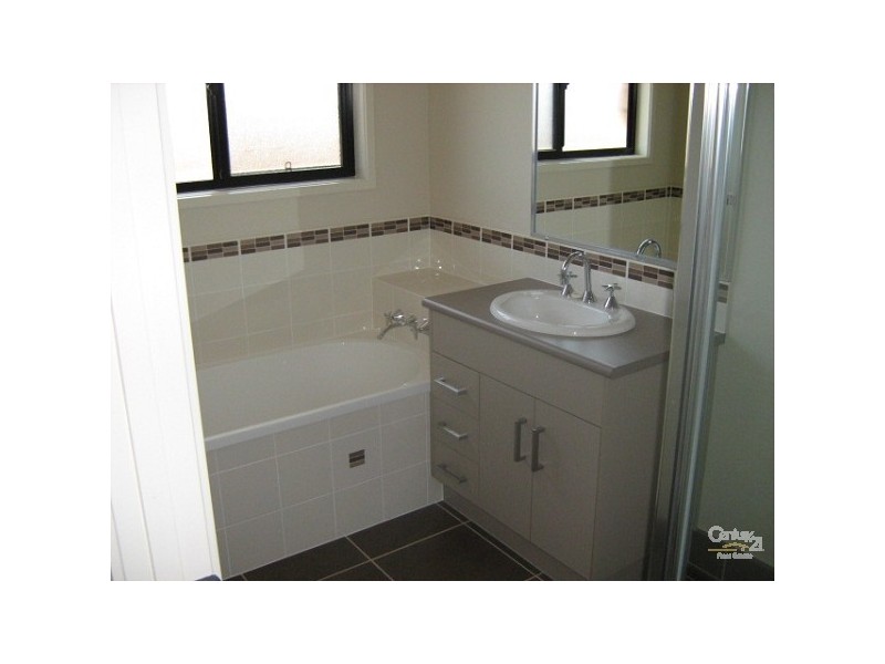 29 Thurston Drive, Moranbah QLD 4744