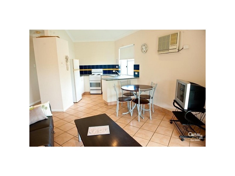 10/73 ILLAWONG DRIVE, East Mackay QLD 4740