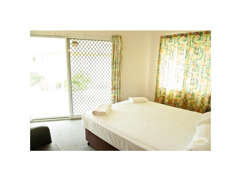 10/73 ILLAWONG DRIVE, East Mackay QLD 4740