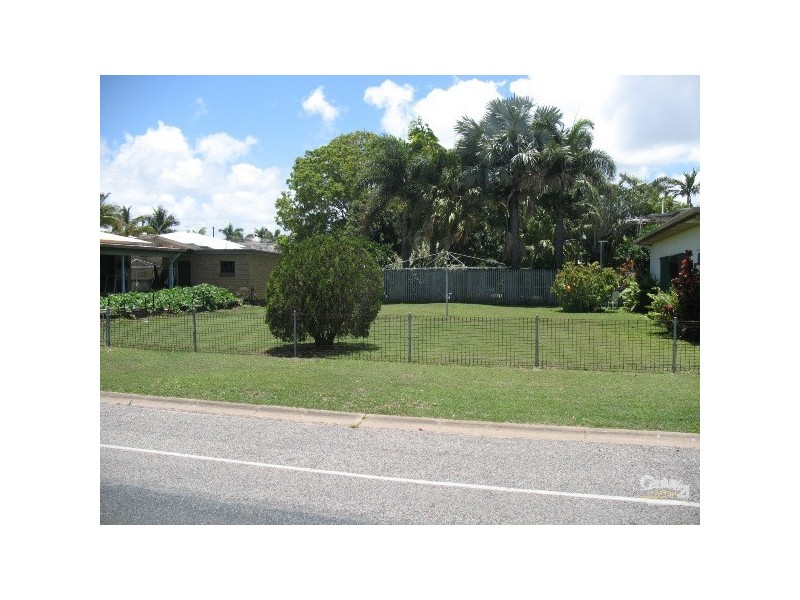 7 Perry Street, West Mackay QLD 4740