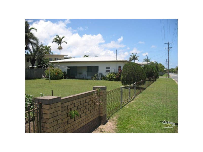 7 Perry Street, West Mackay QLD 4740