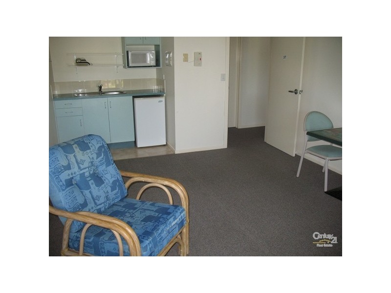 26/4 Don Wright Court, Andergrove QLD 4740