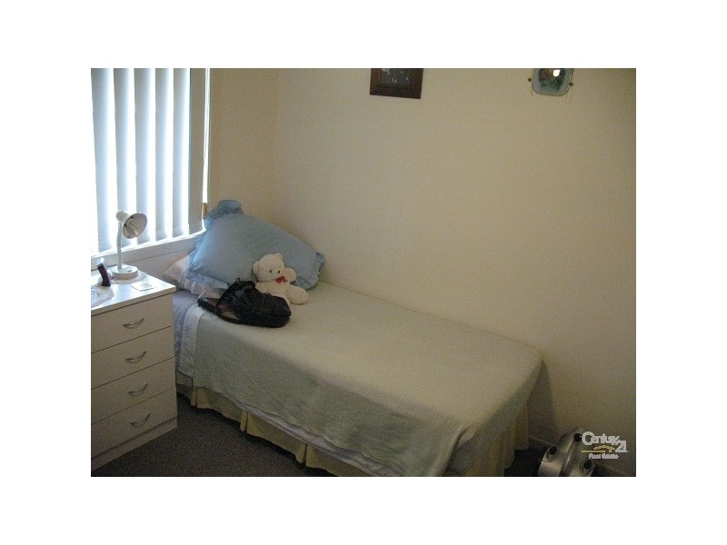 8/4 Don Wright Court, Andergrove QLD 4740