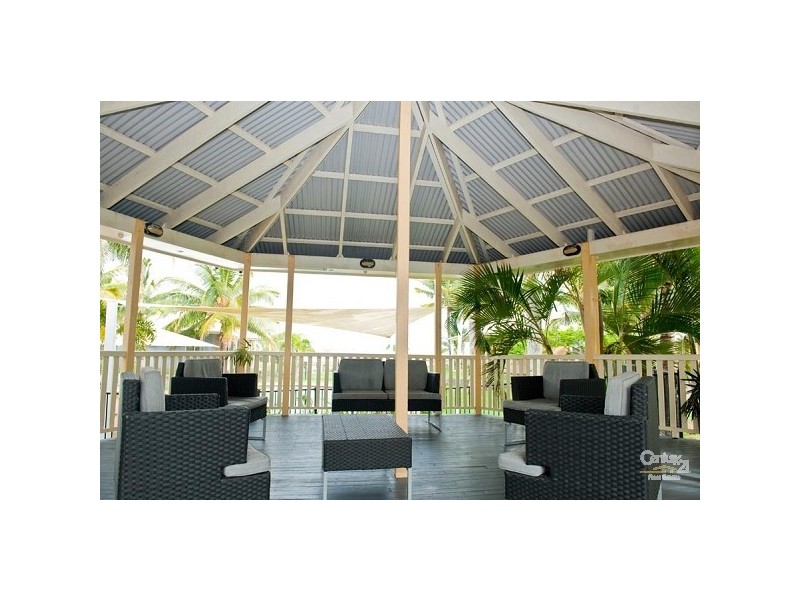 5/73 Illawong Drive, South Mackay QLD 4740