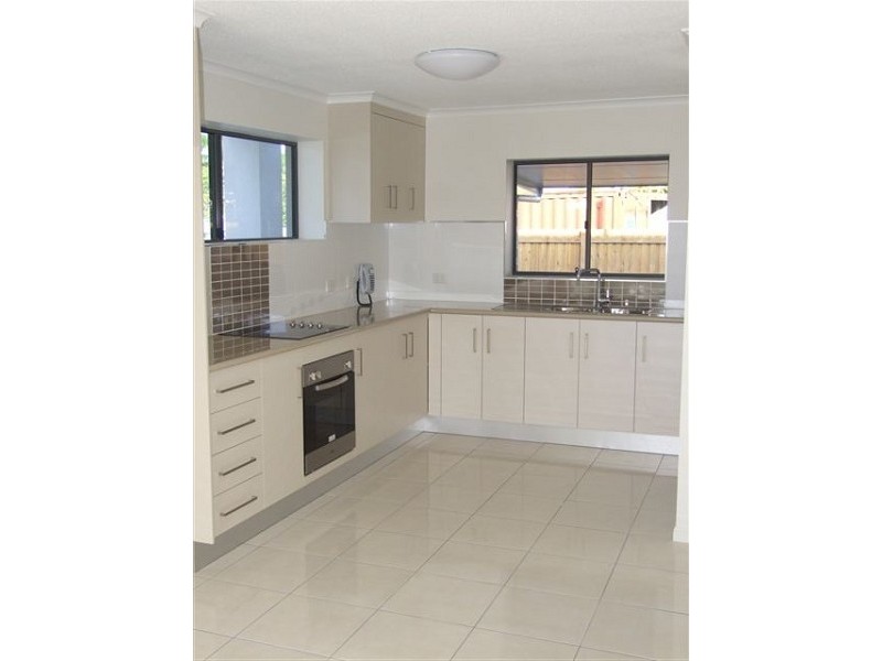 3/361 Alfred Street, Mackay QLD 4740