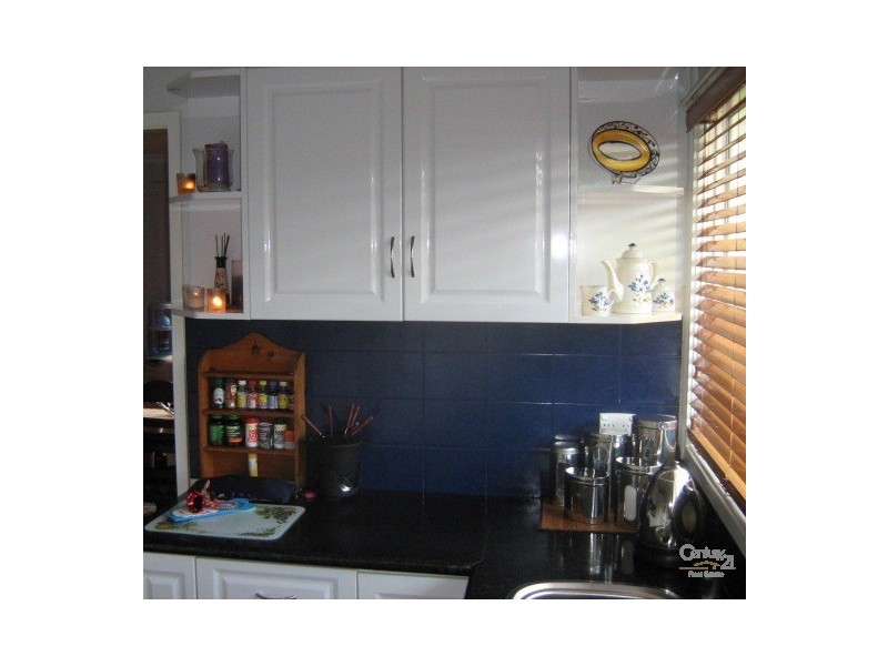 4 Reef  Drive, Moranbah QLD 4744