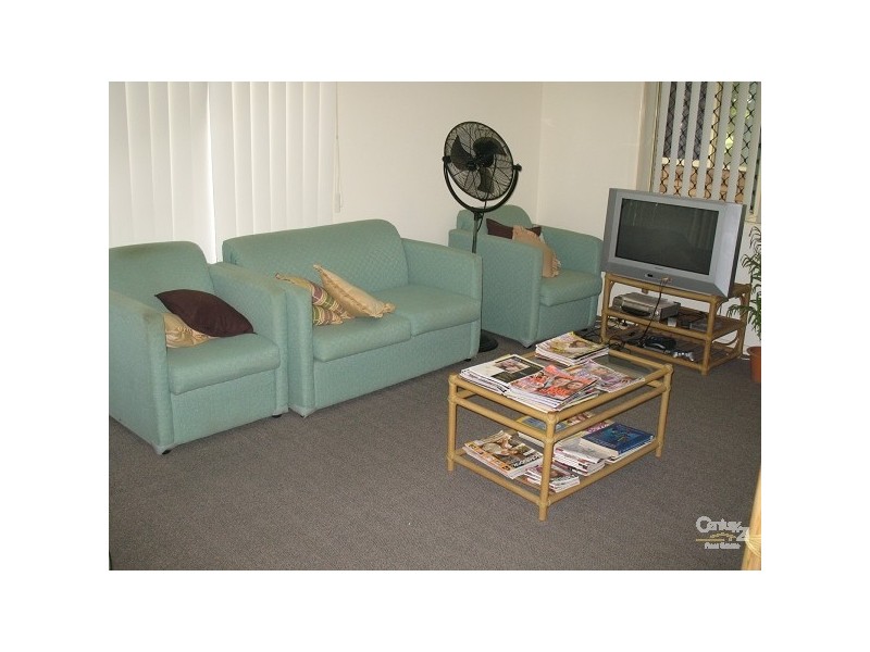 21/4 Don Wright Court, Andergrove QLD 4740