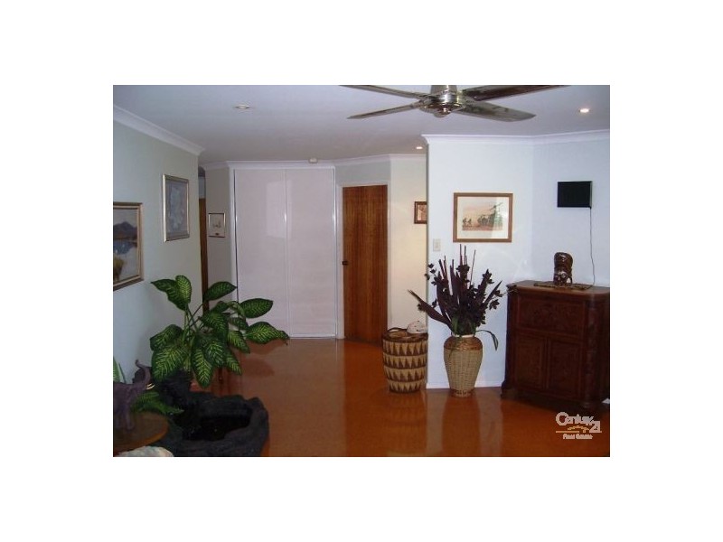 30 Vassallo Drive, Glenella QLD 4740