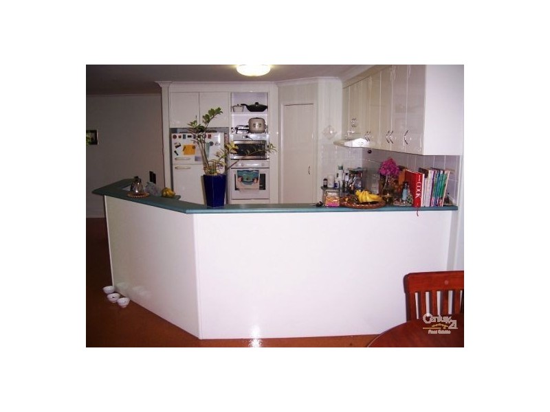 30 Vassallo Drive, Glenella QLD 4740